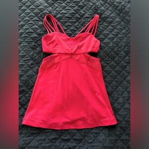 Lululemon Workout Top sz 2